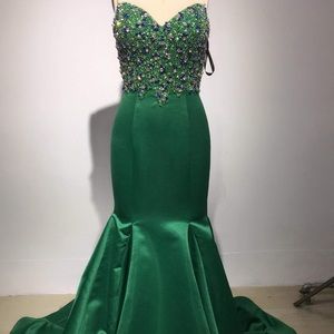 Green Mermaid Gown